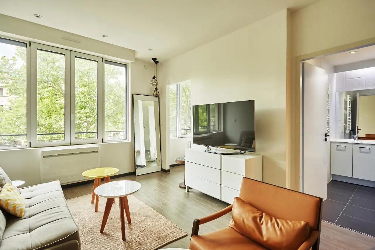 Apartment Passy Trocadero By Studio Prestige París Francia