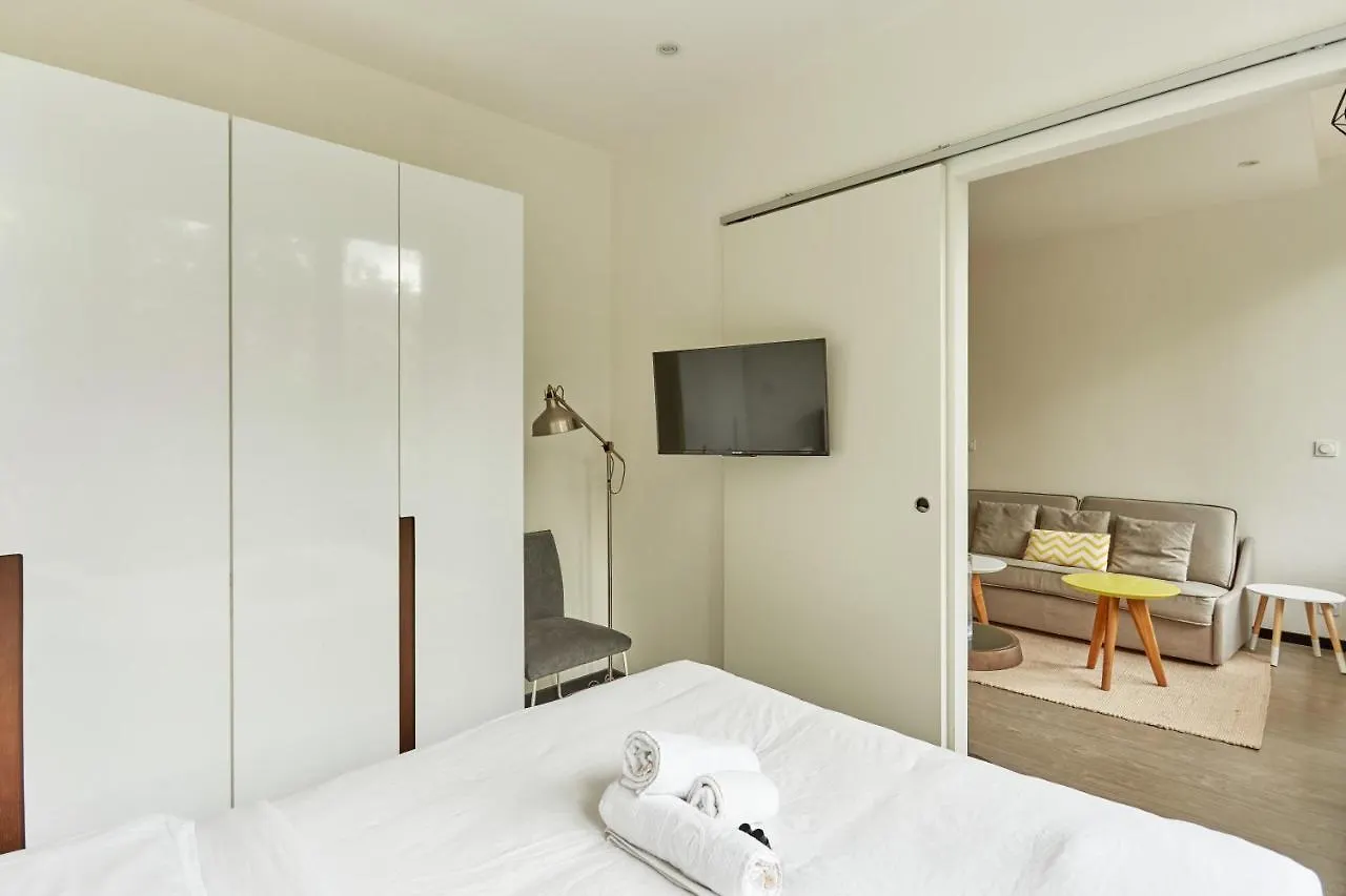 Apartment Passy Trocadero By Studio Prestige París